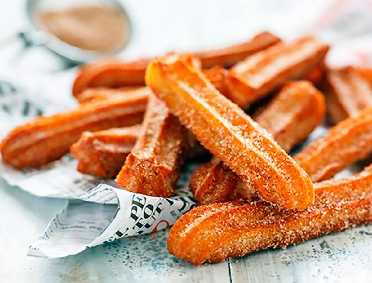 Churros espolvoreados